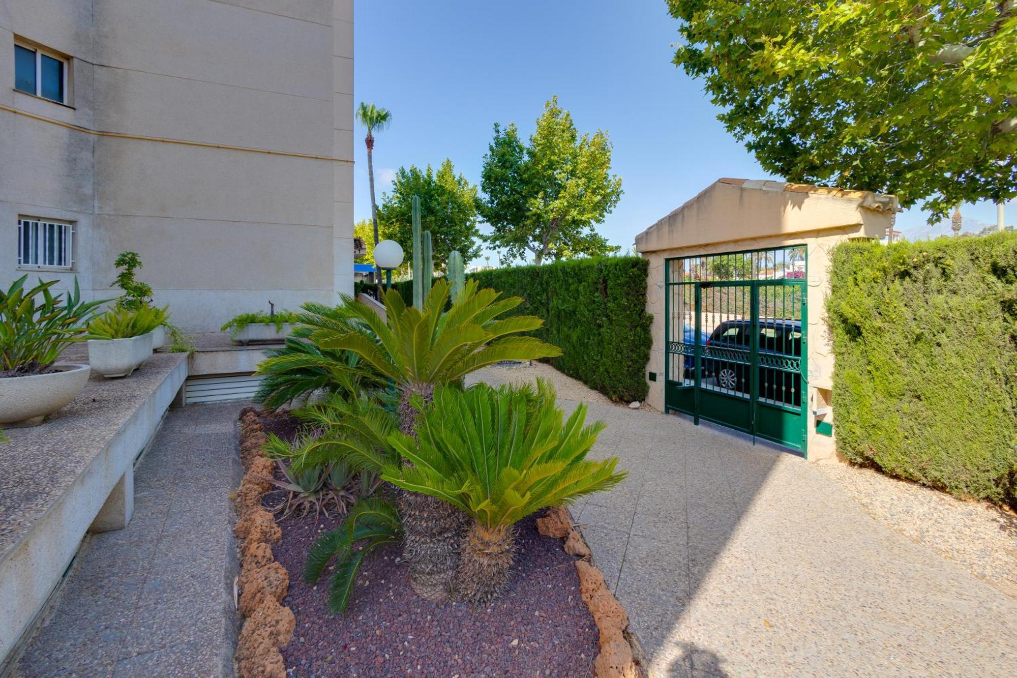 Apartamentos Oasis El Albir Exterior foto